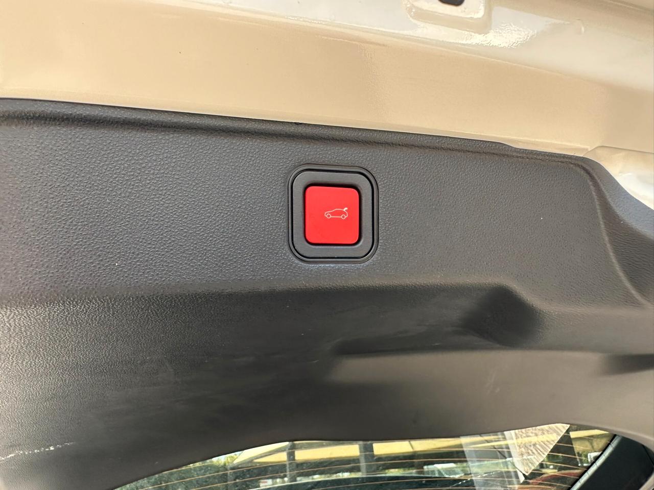 Fiat 600 Hybrid 110 CV DCT MHEV La Prima