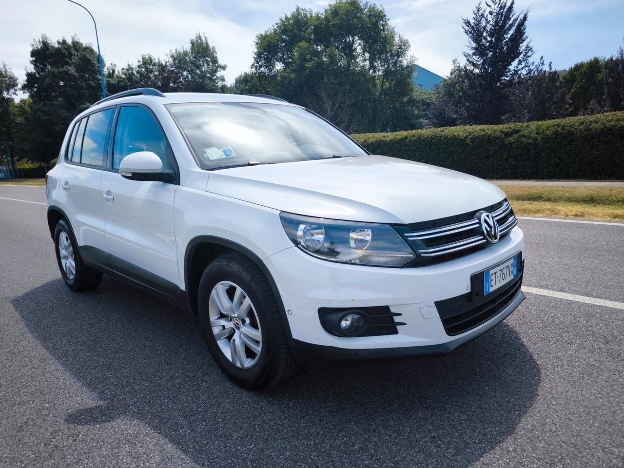 VOLKSWAGEN TIGUAN 1,4 TSI BENZINA 122 CV-OK NEOPATENTATI-GANCIO TRAINO