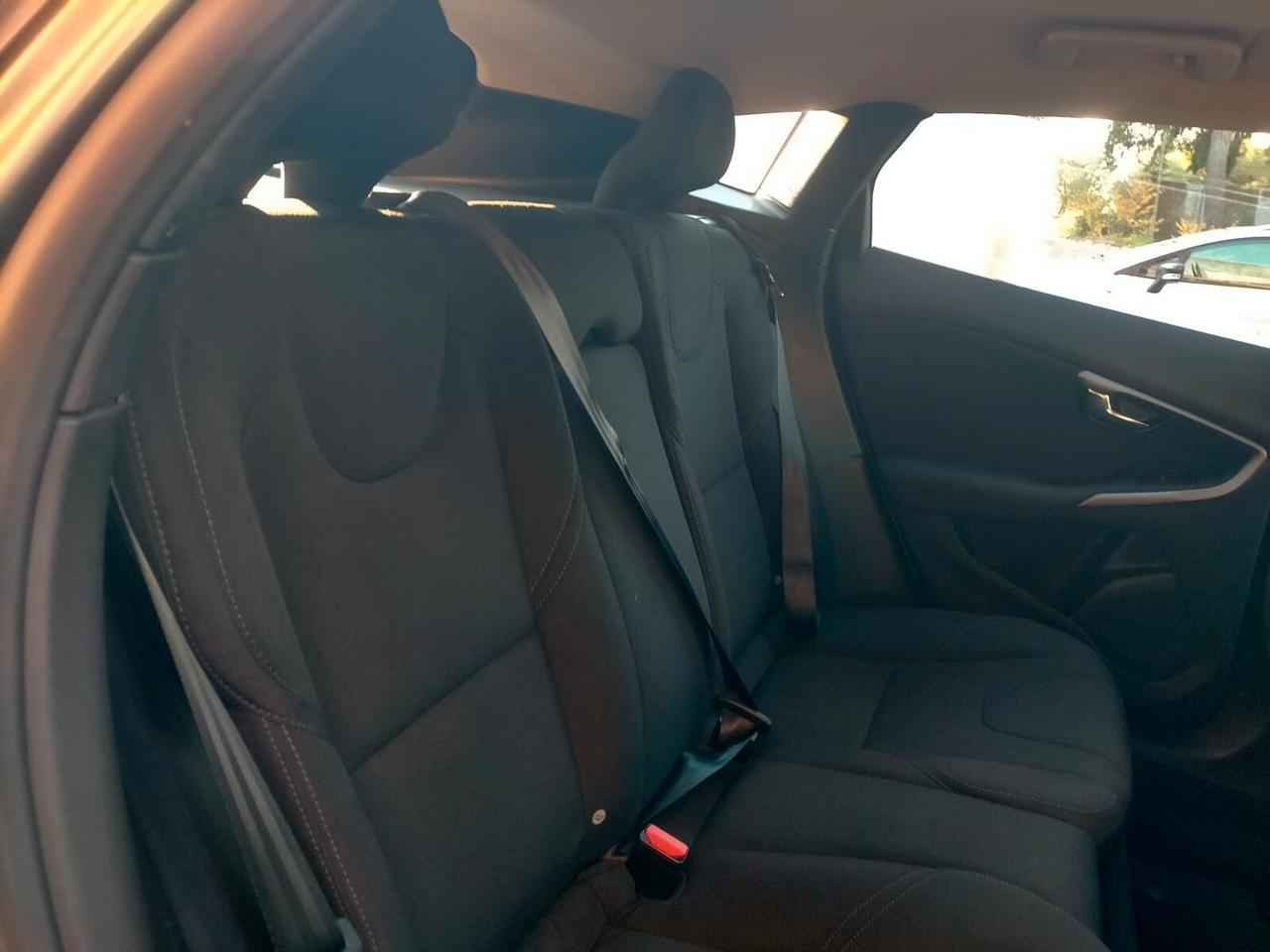 Volvo V40 Cross Country D2 Style Plus