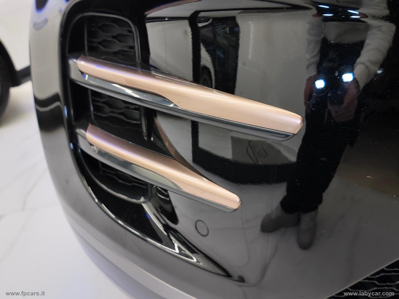 LAND ROVER RR Evoque 2.0D L.Flw 150 AWD Au. R-Dyn.