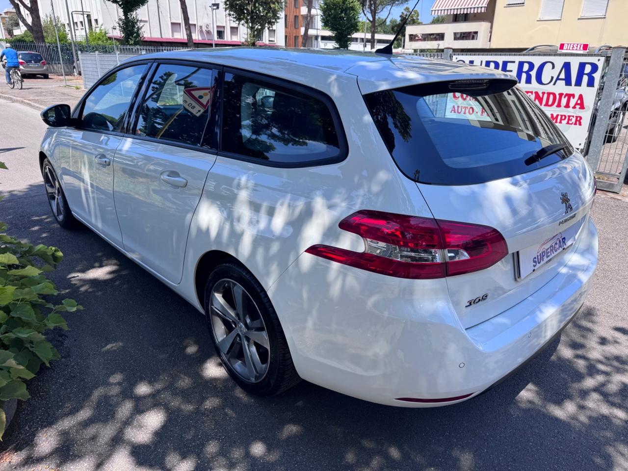 Peugeot 308 BlueHDi 100 S&S SW garanzia 12 mesi
