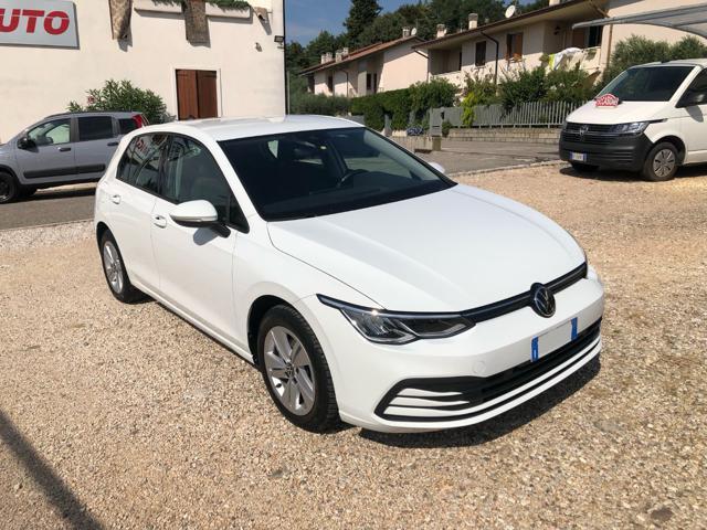 VOLKSWAGEN Golf 1.5 TGI DSG Life OK NEOPATENTATI