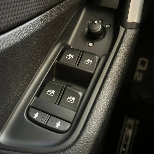 AUDI Q2 35 TFSI S tronic Admired