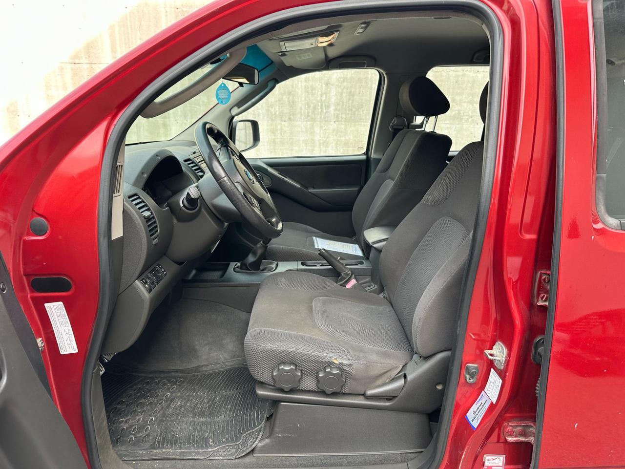 Nissan Navara King Cab Navara duble cab 2.5 dci 174cv