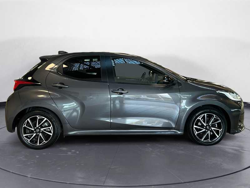 TOYOTA Yaris IV 2020 - Yaris 1.5h Lounge