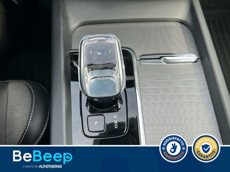 Volvo XC60 2.0 B4 PLUS DARK AWD AUTO