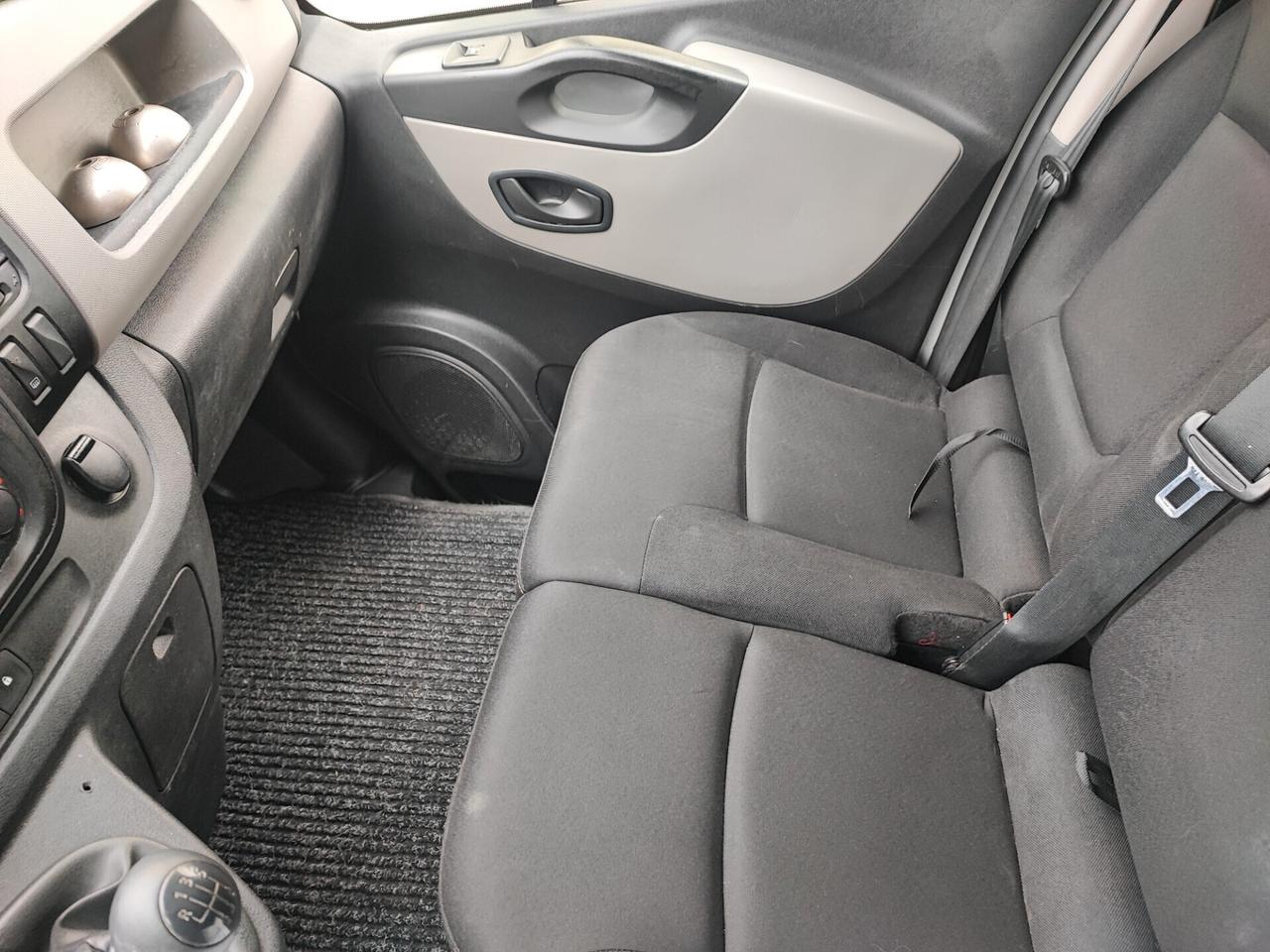 Renault Trafic KM 153.000 IVA COMPRESA