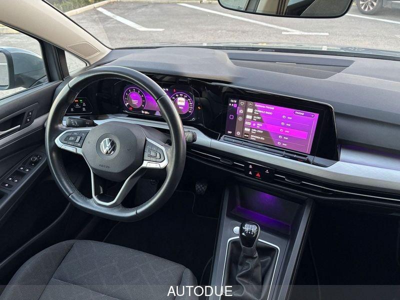 Volkswagen Golf VIII 2020 1.0 tsi evo Life 110cv