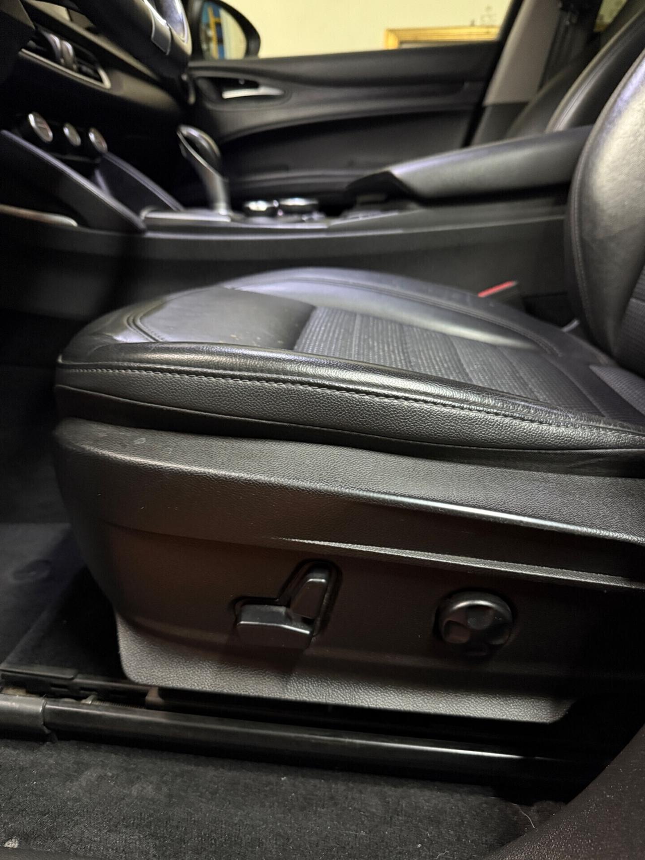 ALFA ROMEO Stelvio 2.2 Turbodiesel 210 CV AT8 Q4 Executive