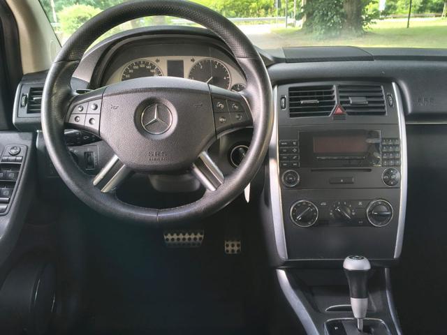 MERCEDES-BENZ B 180 CDI