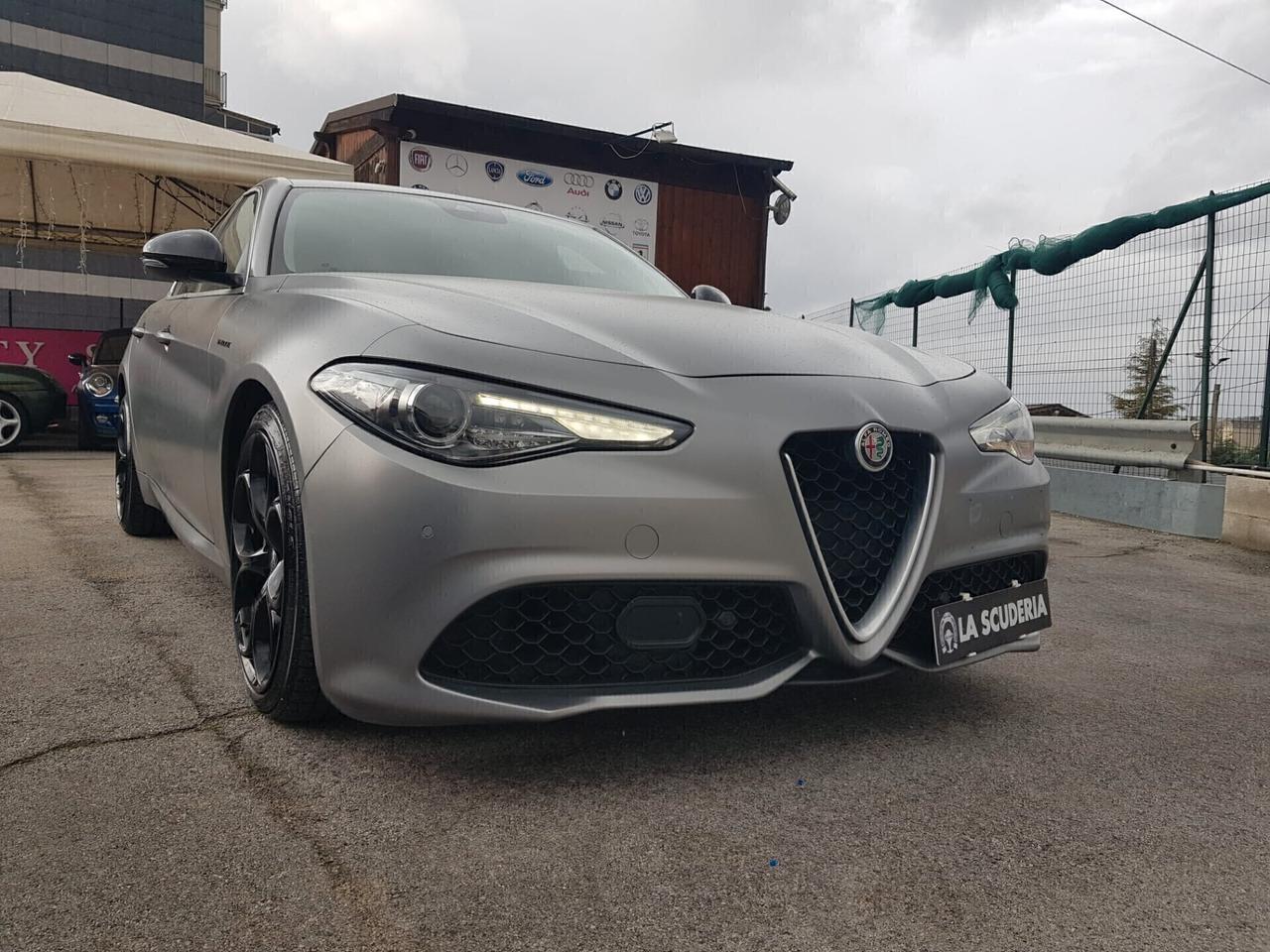 Alfa Romeo Giulia 2.2 Turbodiesel 210 CV AT8 AWD Q4 Veloce