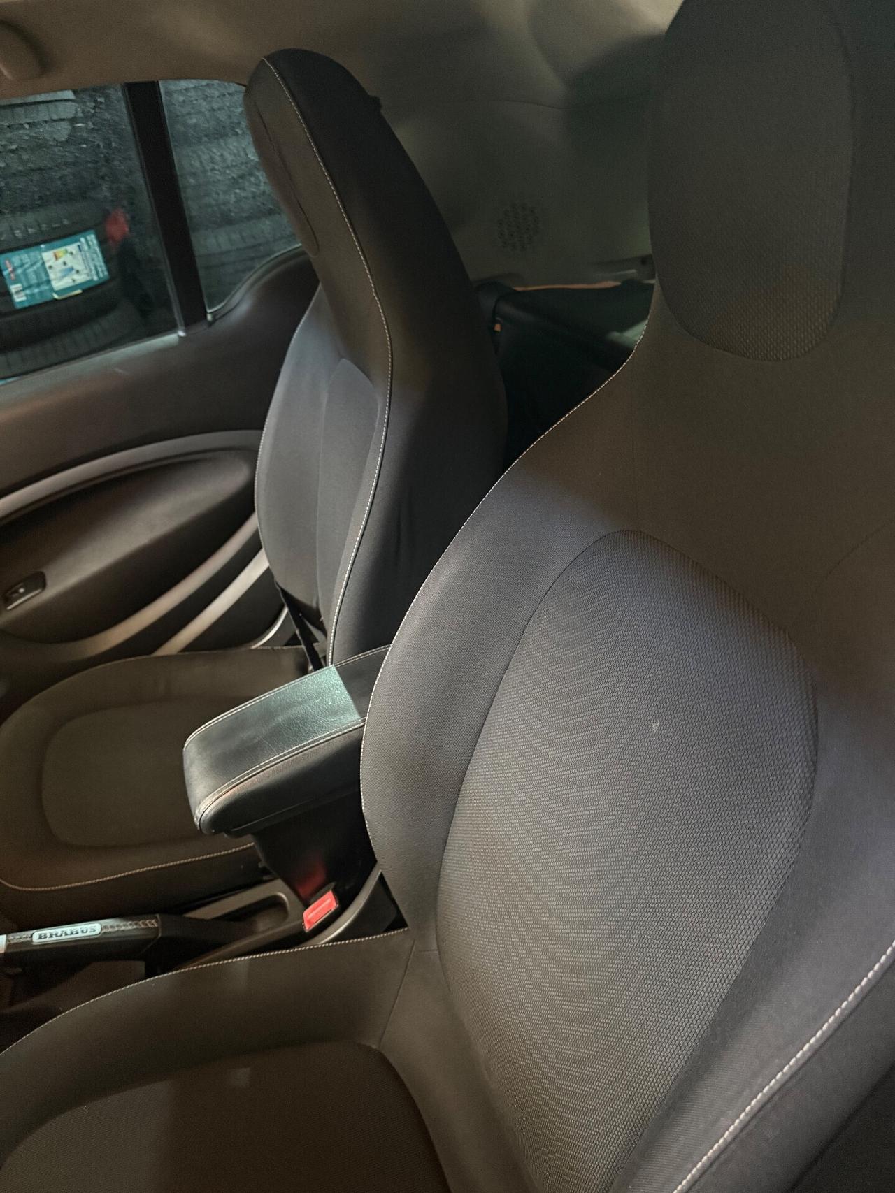 Smart ForTwo 90 0.9 Turbo URBAN RUNNER BRABUS