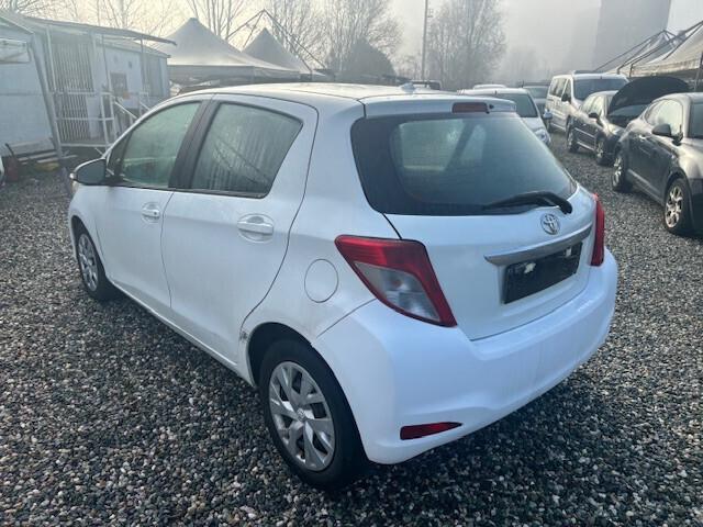 Toyota Yaris 1.4 D-4D 5 porte Active
