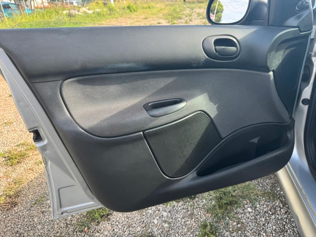 Peugeot 206 Plus 1.1 Benz 5 porte 11 SOLO 104.000 KM