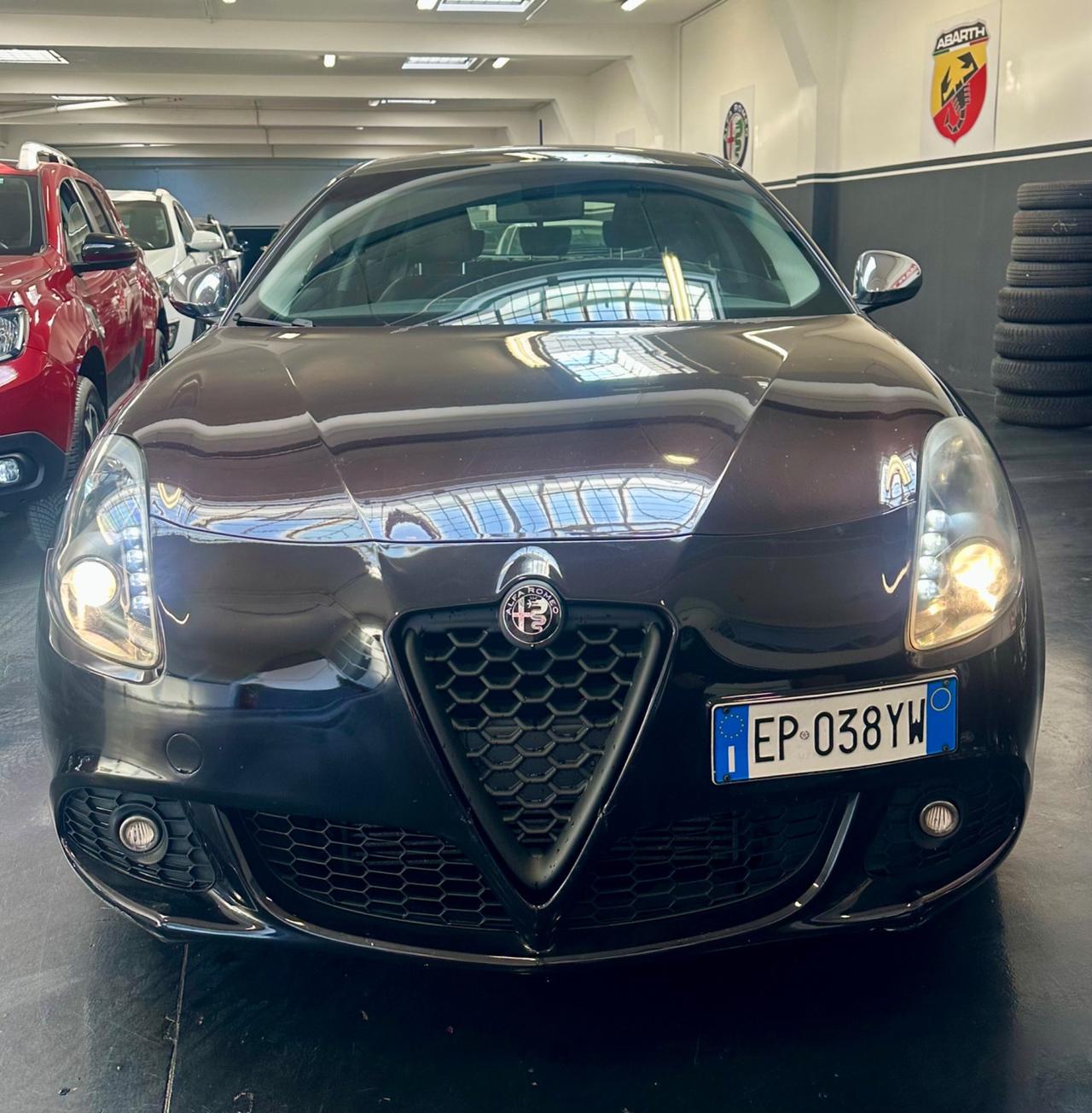 Alfa Romeo Giulietta 1.6 JTDm-2 105 CV Distinctive