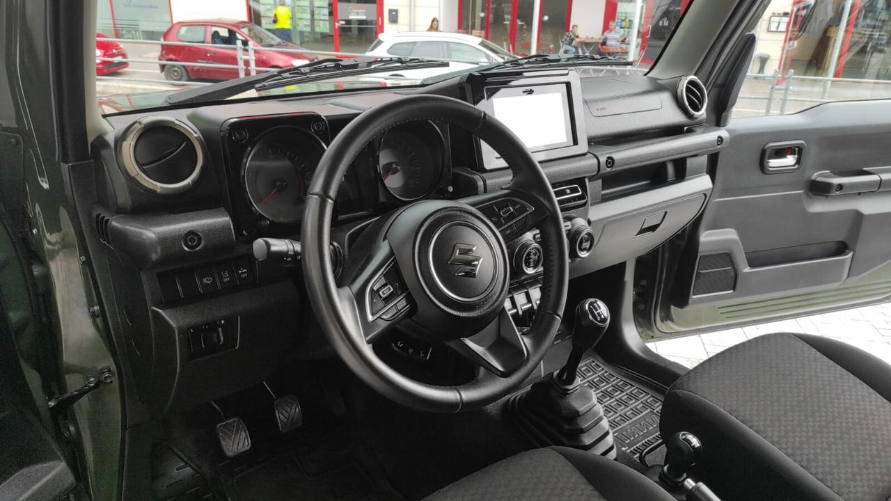 SUZUKI JIMNY TOP 4 POSTI 1.5 BENZINA 4X4 RIDOTTE