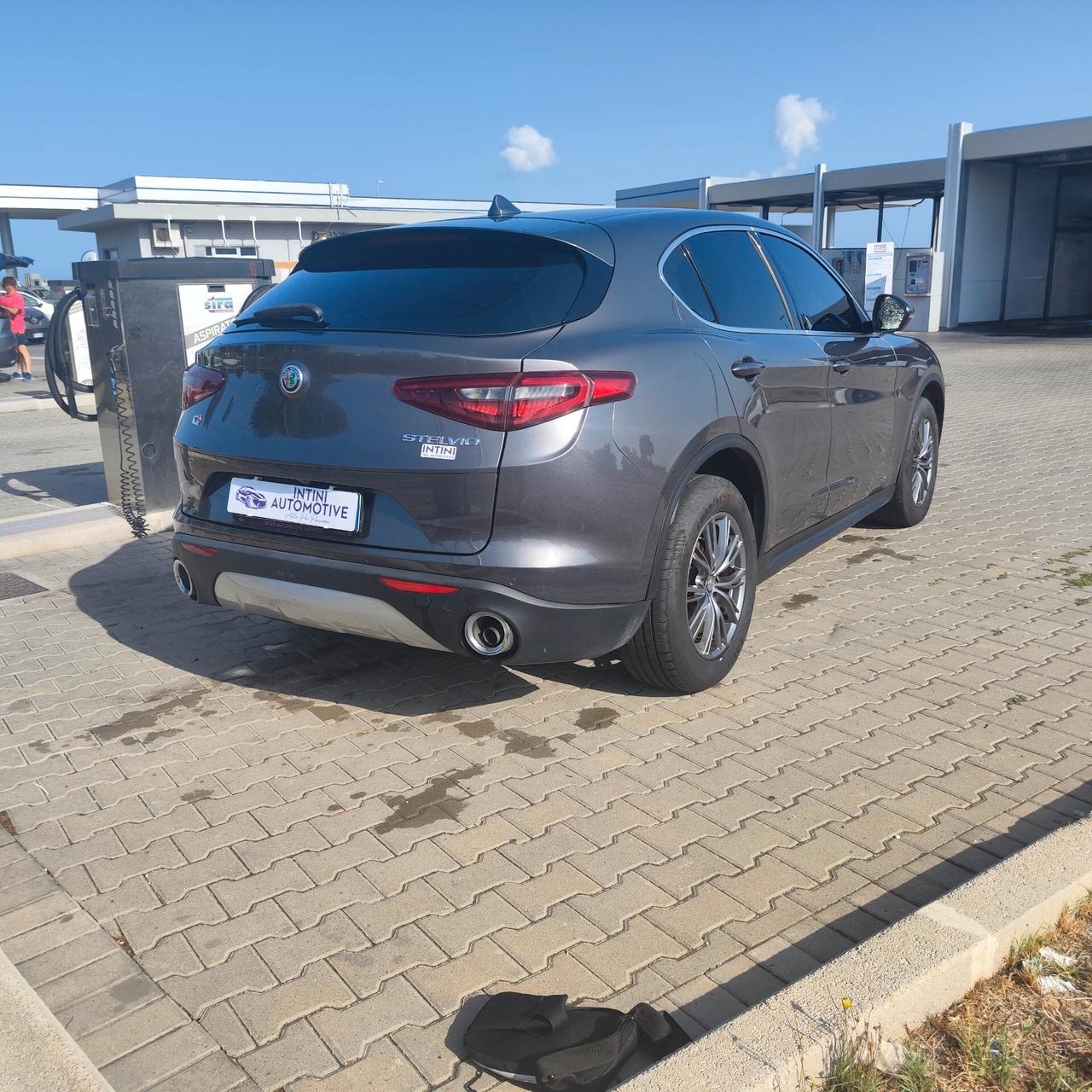 Alfa Romeo Stelvio 2.2 Turbodiesel 210 CV AT8 Q4 Executive