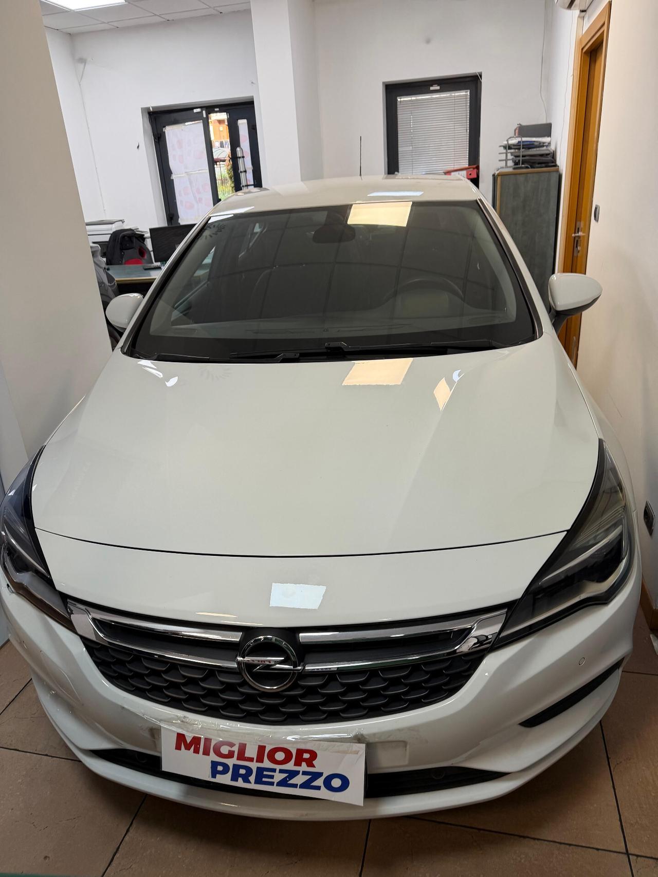 Opel Astra Sports - APERTI AD AGOSTO
