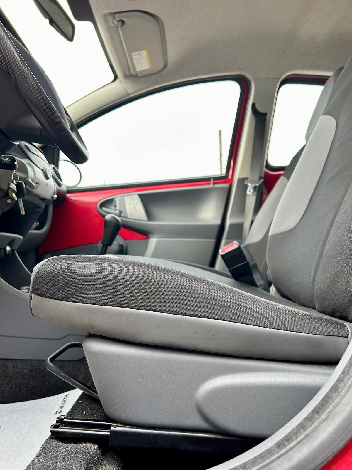 Peugeot 107 1.0 68CV 5P ALLURE (50kw) - ok neopatentato
