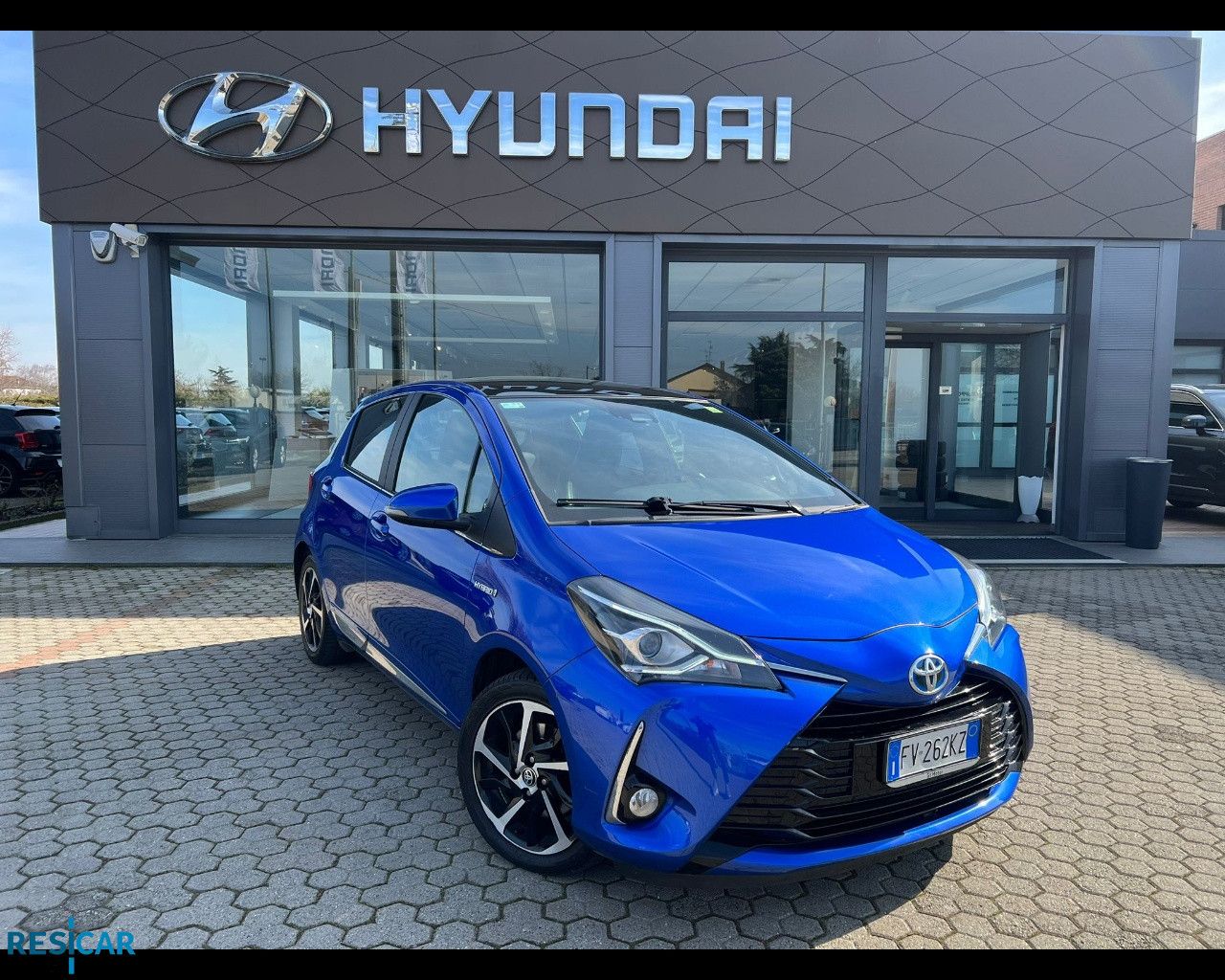 TOYOTA Yaris III 2017 Yaris 5p 1.5h Style my18