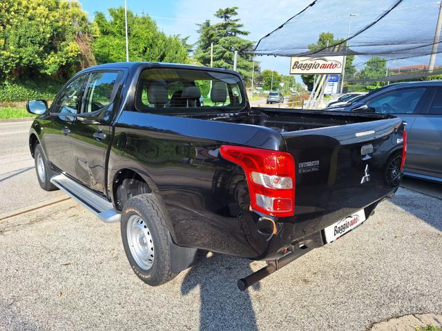 MITSUBISHI L200 2.4 DI-D/154CV Double Cab Invite N°FW359