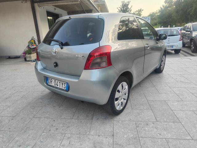 TOYOTA Yaris 1.0 3 p Sol_con GARANZIA