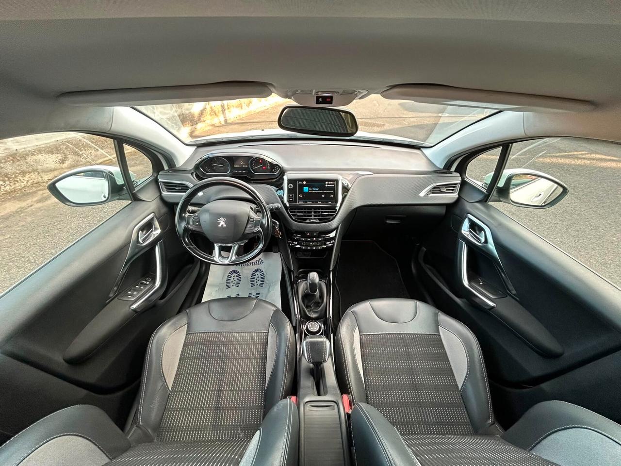 Peugeot 2008 BlueHDi 100 Black Matt