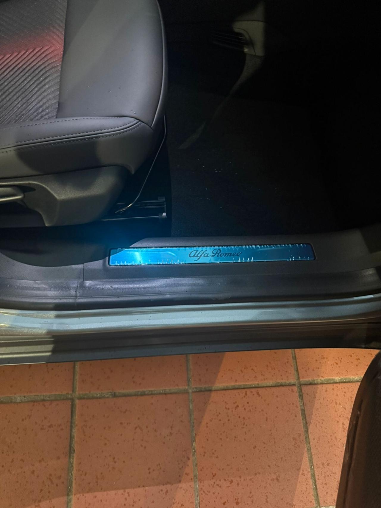 Alfa Romeo Junior 1.2 145 CV Hybrid eDCT6 Speciale