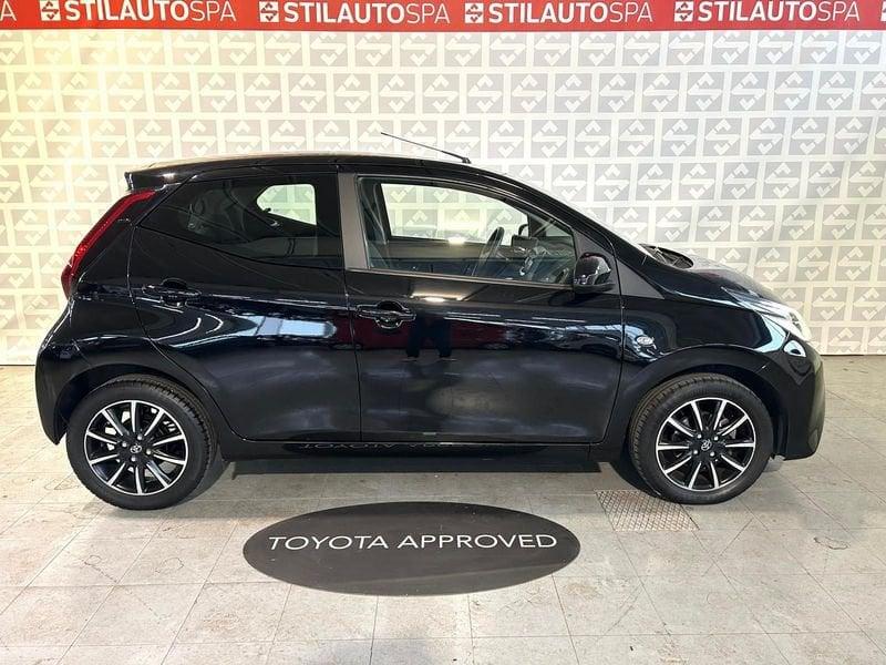 Toyota Aygo Connect 1.0 VVT-i 72 CV 5 porte x-play