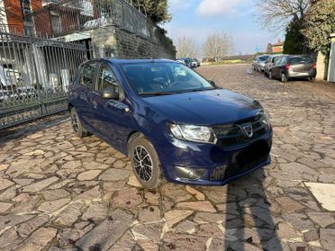 Dacia Sandero 0.9 TCe 12V T-GPL 90 Start&Stop SS Lauréate Family