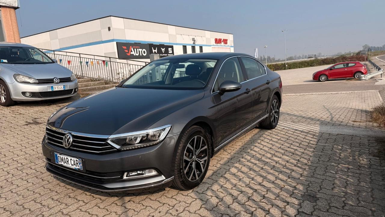 Volkswagen Passat 2.0 tdi scr dsg
