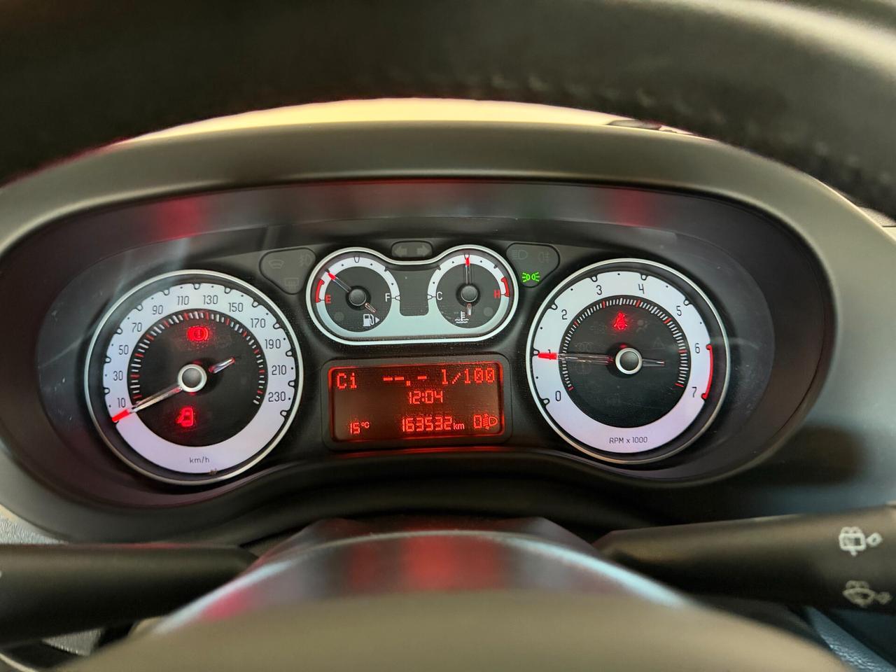 Fiat 500L 1.4 LOUNGE 95CV GPL NUOVO OTTIME CONDIZIONI UNIPRO