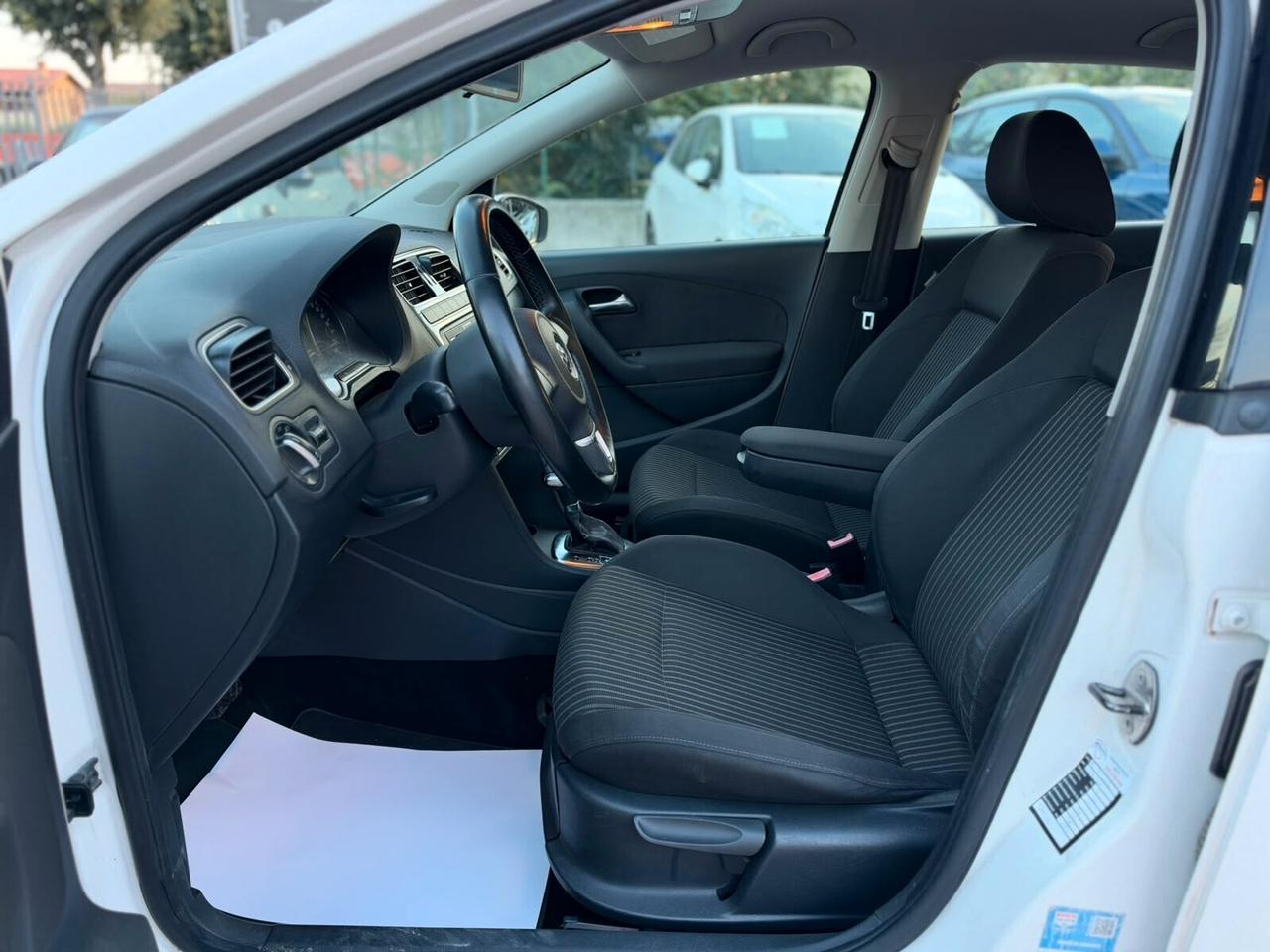 Volkswagen Polo 1.4 DSG 5 porte Highline