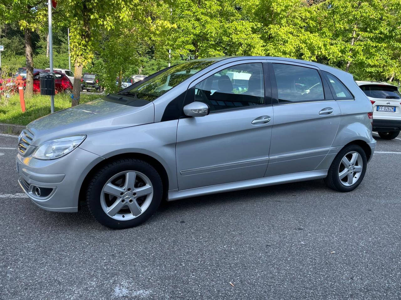 Mercedes-benz B 200 CDI Sport*CAMBIO AUTOMATICO *