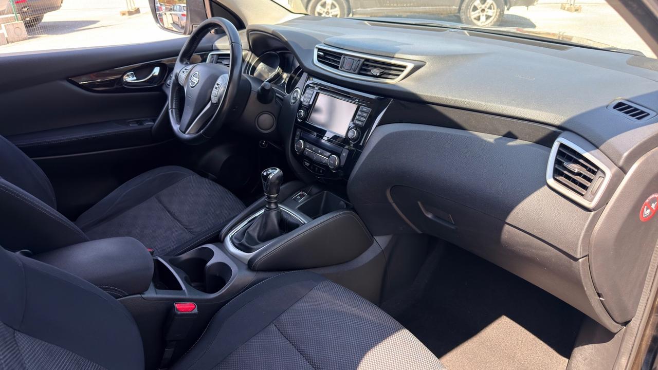 Nissan Qashqai 1.5 dCi Tekna