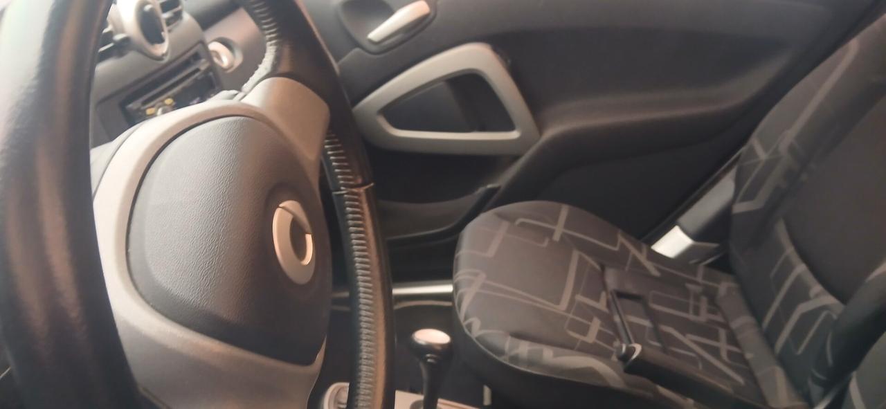 Smart ForTwo 1000 52 kW MHD coupé passion