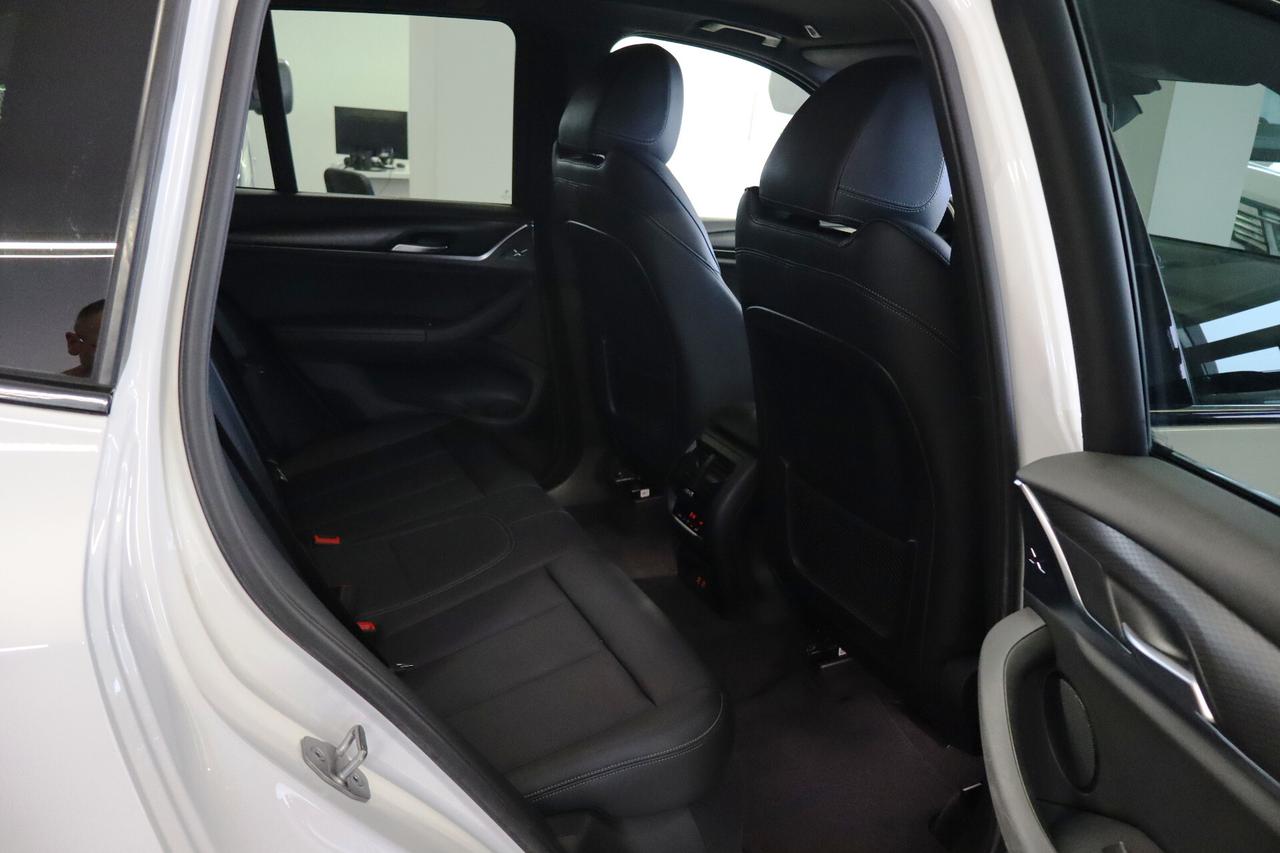 BMW X3 XDRIVE 20d MHEV 48 v MSPORT STEPTRONIC