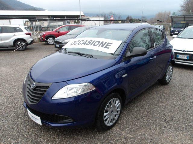 LANCIA Ypsilon 1.2 69 CV 5 porte NEOPATENTATI