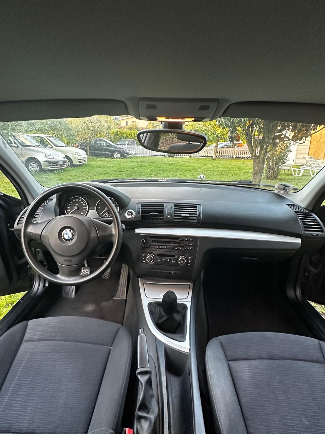 Bmw 118 118d cat 5 porte Futura DPF PERFETTA !