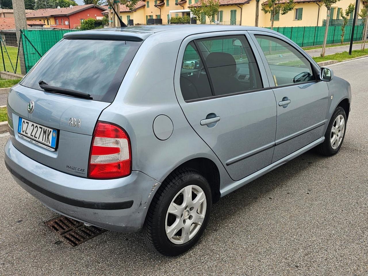 Skoda Fabia benzina