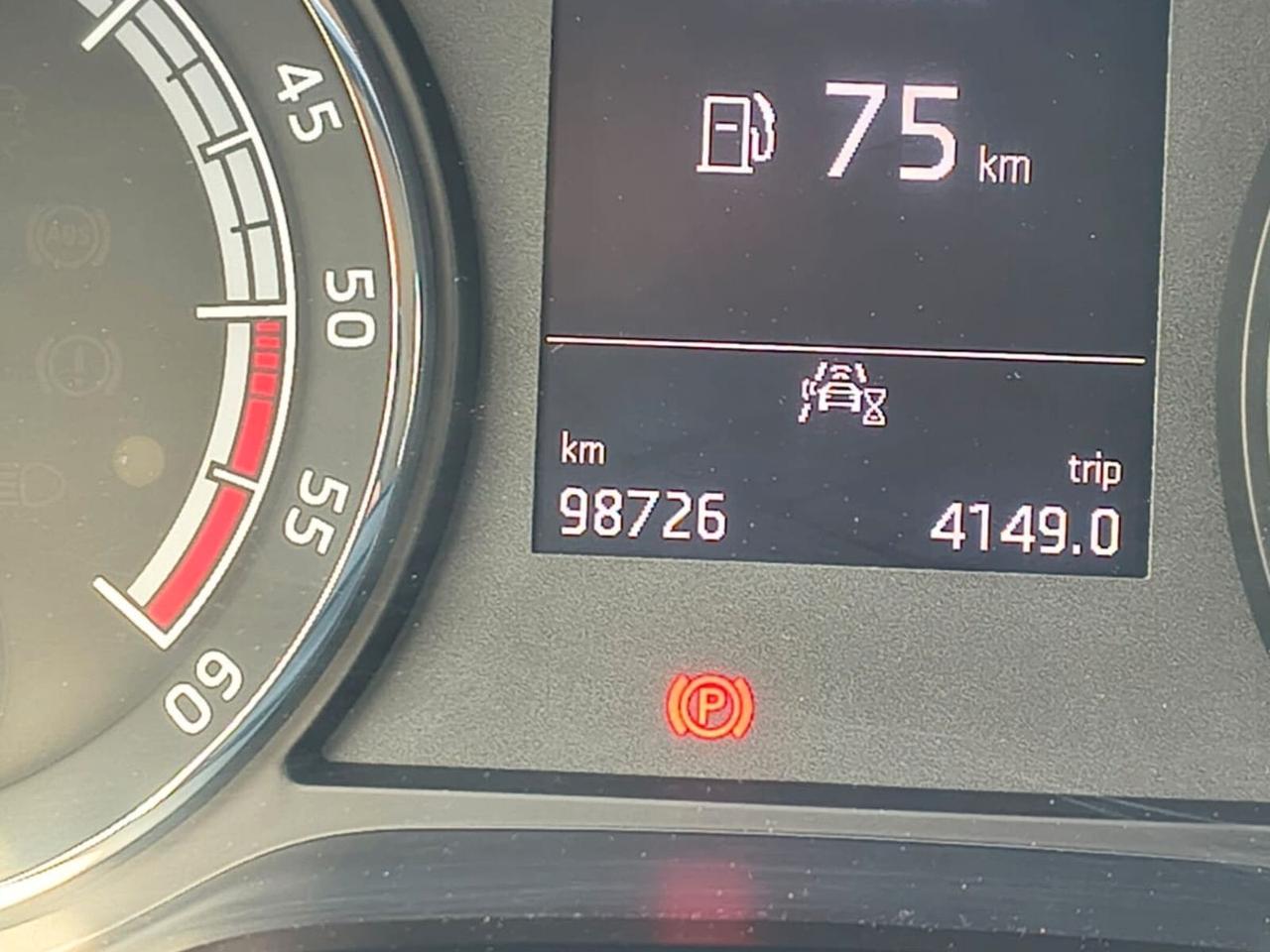 Skoda Karoq 1.6 TDI SCR Ambition