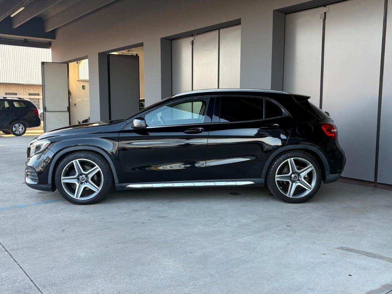 Mercedes GLA 220 d Premium 4matic auto