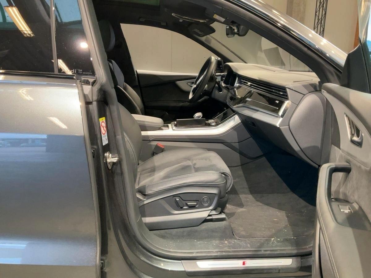 Audi Q8 50 TDI S-TRONIC 286CV LASER MATRIX TETTO PANORAMICO APRIBILE BANG & OLUFSEN CERCHI 23'