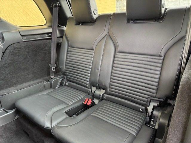 LAND ROVER Discovery 3.0D I6 249 CV AWD Auto 7 POSTI R-Dynamic SE TETTU