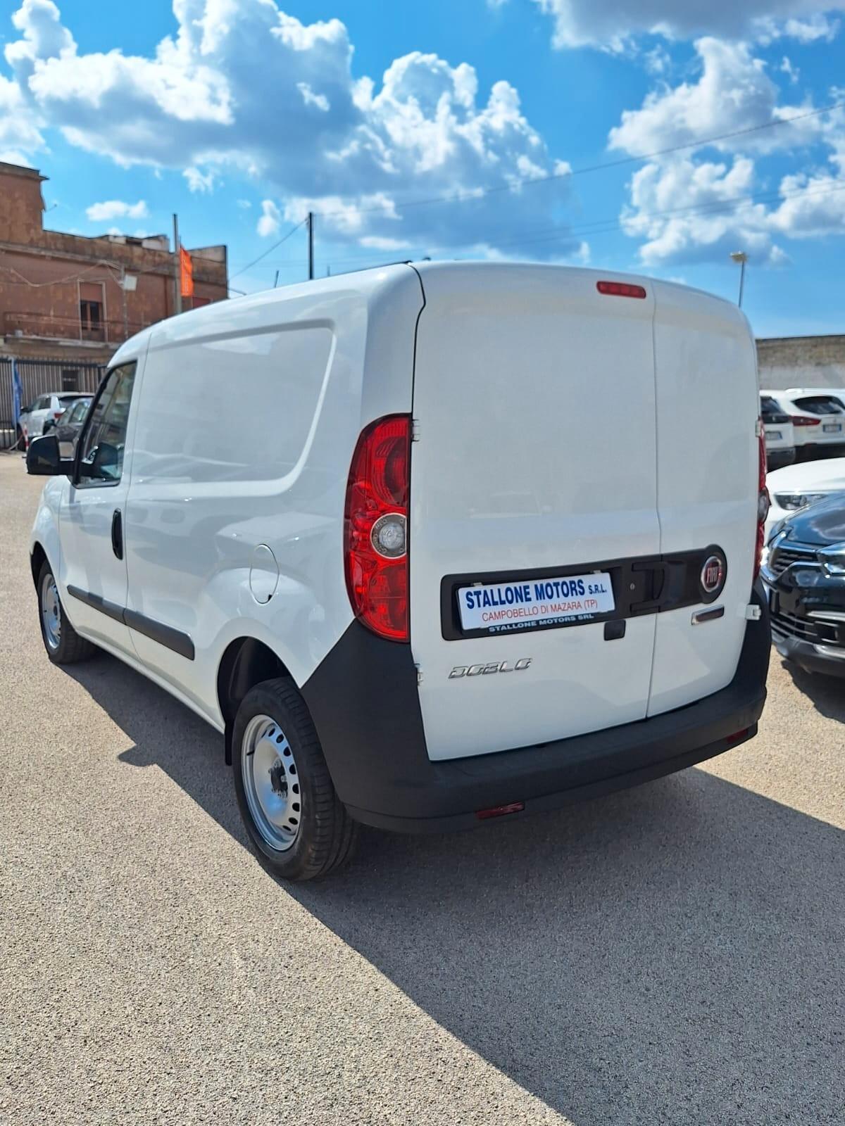Fiat Doblo 1.6MJT 105CV SS PC-TN Cargo Easy 2023