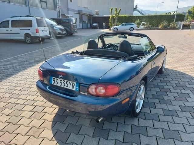 Mazda MX-5 1.8i 16V cat Sport