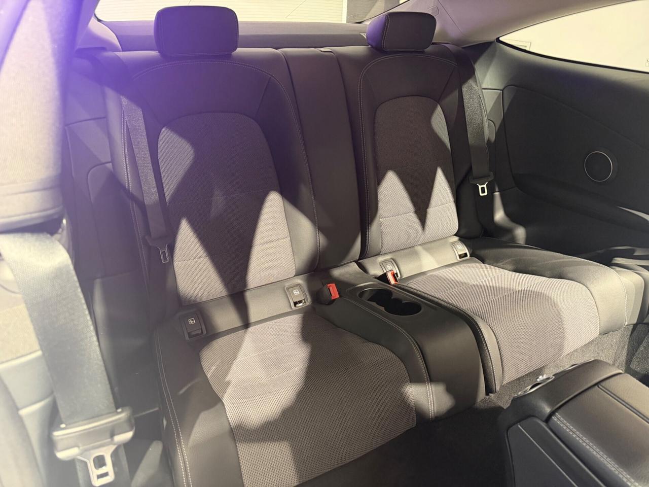 Mercedes-benz C 220 d Auto 4Matic Coupé Premium Plus