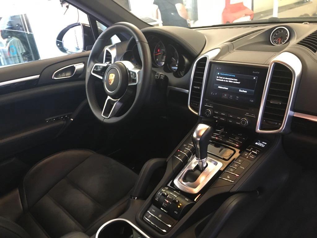 Porsche Cayenne 3.0 Diesel Platinum Edition