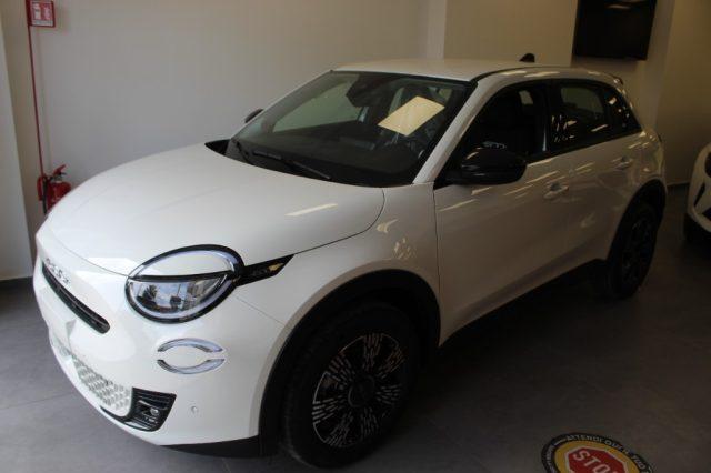 FIAT 600 Hybrid 110 CV DCT MHEV -KM0