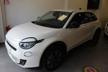 FIAT 600 Hybrid 110 CV DCT MHEV -KM0